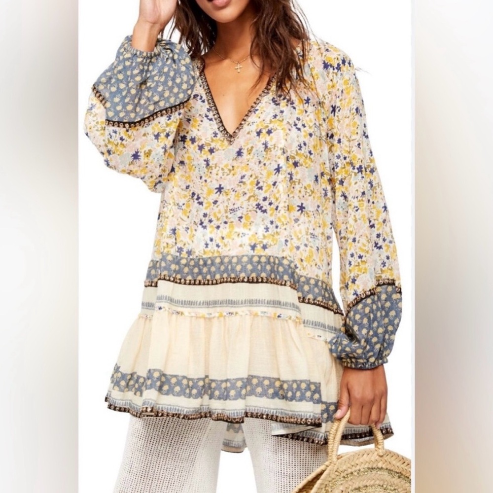 Free People Gardenia Floral Tunic and blue stretch tank top 2 for 1
